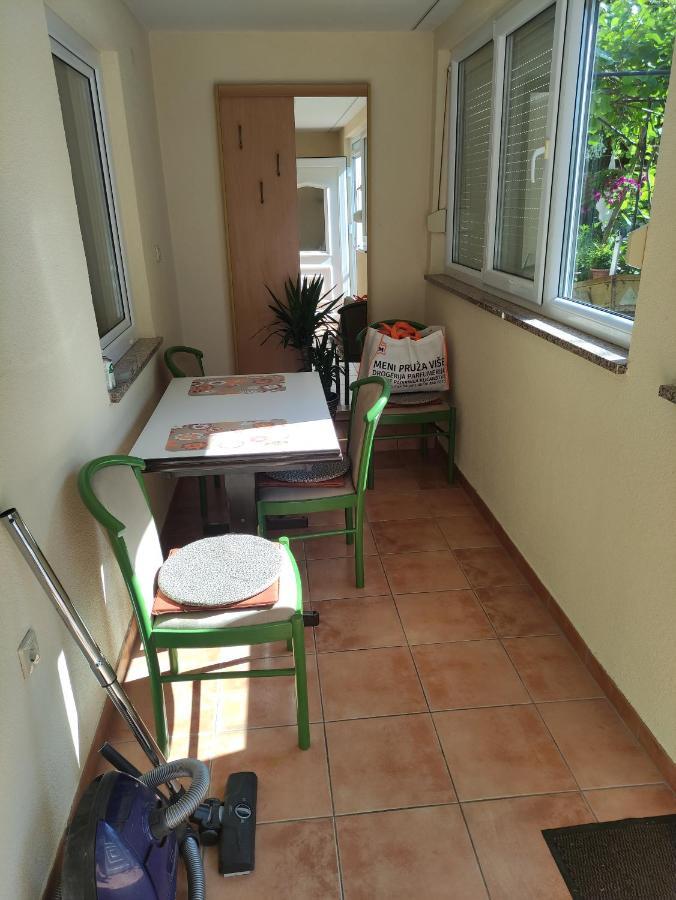 Apartment Valenta Porec Exterior photo